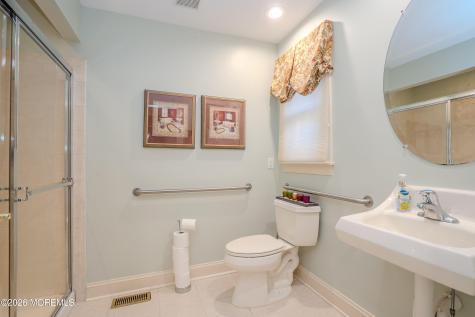 2 Linwood Drive Monroe NJ 08831