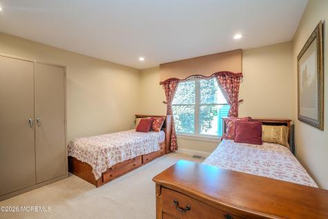 2 Linwood Drive Monroe NJ 08831