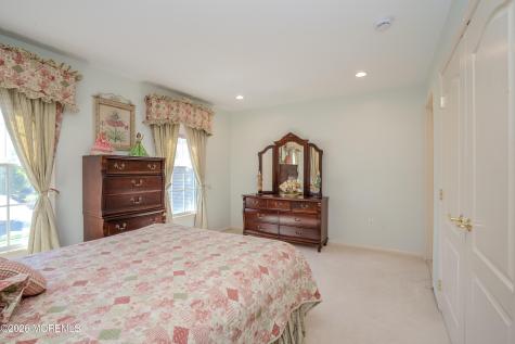 2 Linwood Drive Monroe NJ 08831