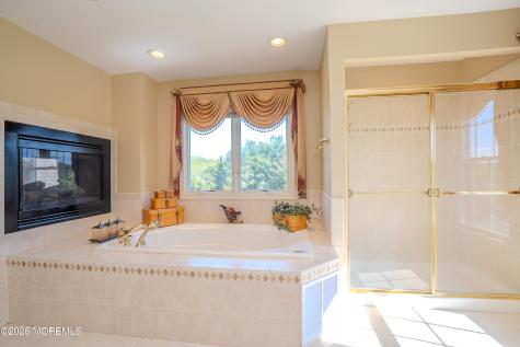 2 Linwood Drive Monroe NJ 08831