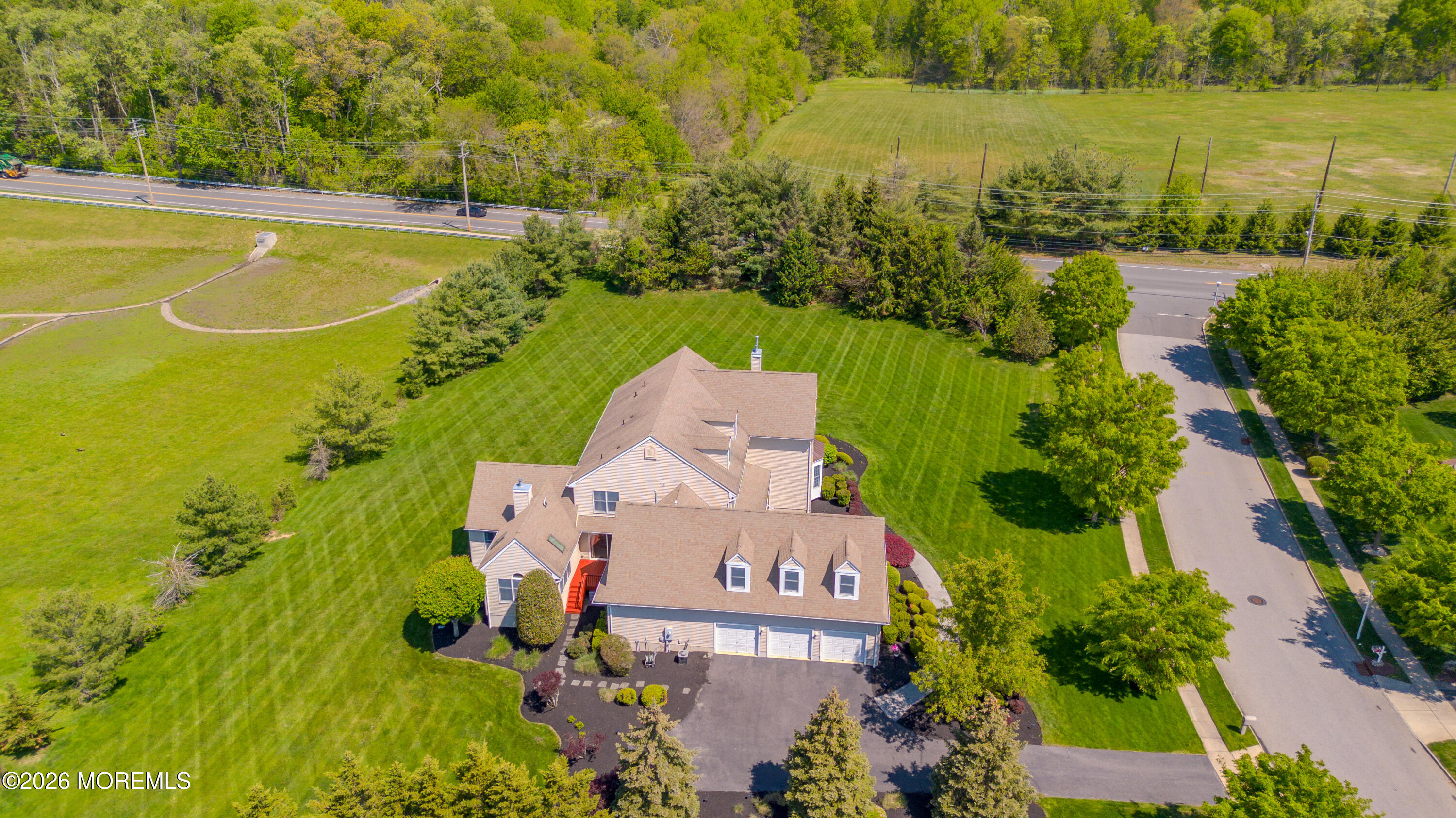 2 Linwood Drive Monroe NJ 08831