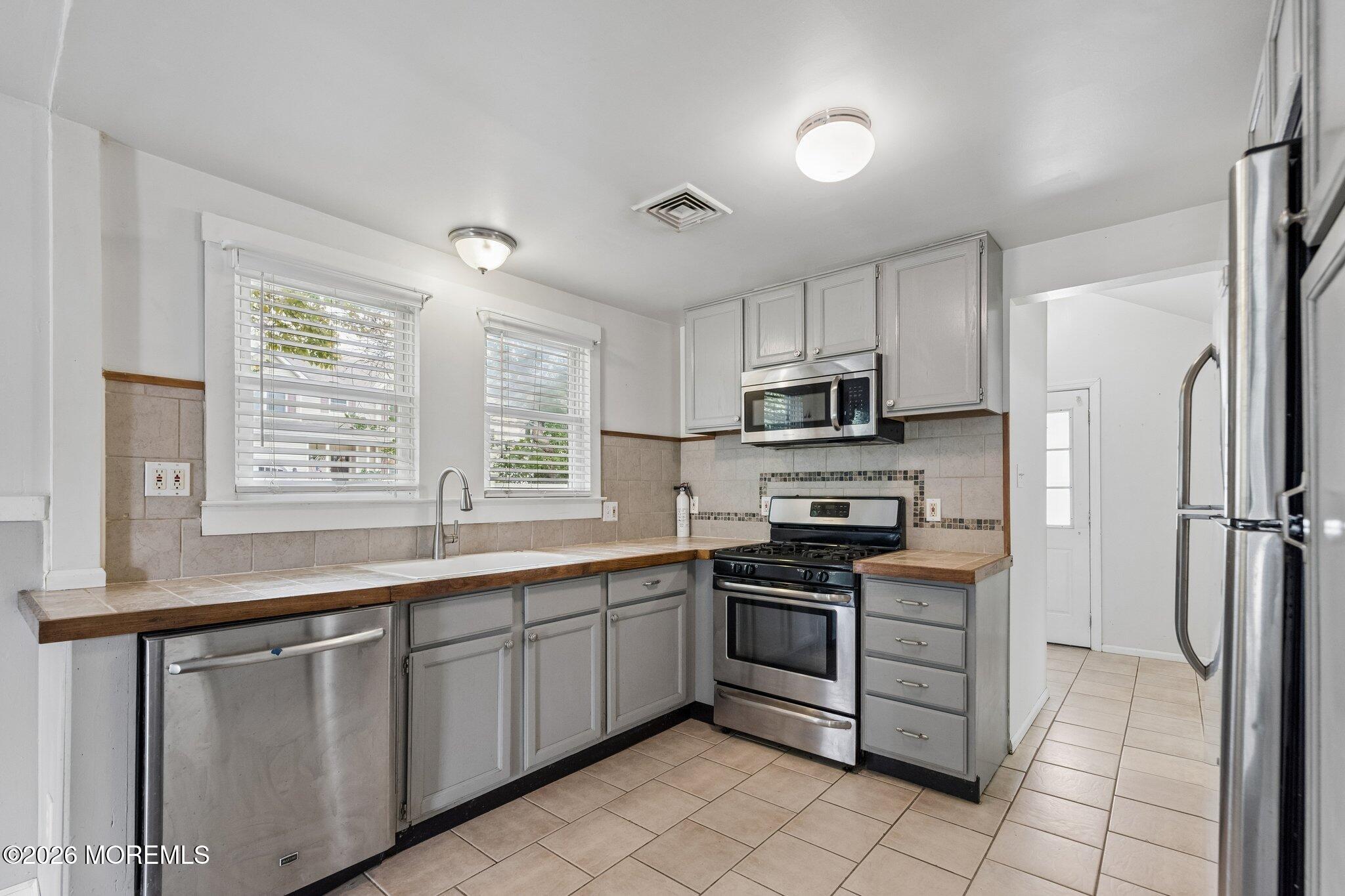 1404 Earie Way Forked River NJ 08731