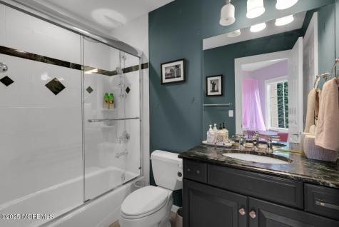 8 Country Club Lane Colts Neck NJ 07722