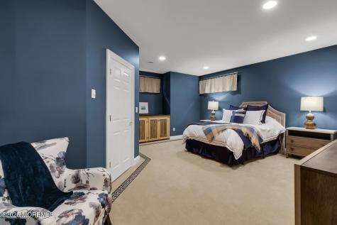 8 Country Club Lane Colts Neck NJ 07722