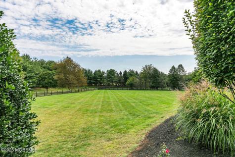 8 Country Club Lane Colts Neck NJ 07722