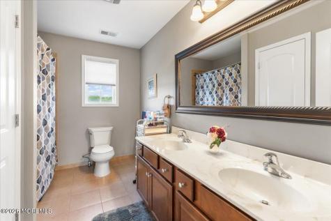 5 Hornbeam Lane New Egypt NJ 08533