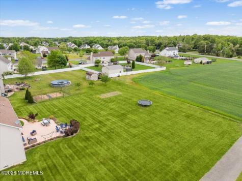 5 Hornbeam Lane New Egypt NJ 08533