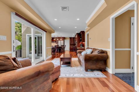 62 Knox Lane Manalapan NJ 07726
