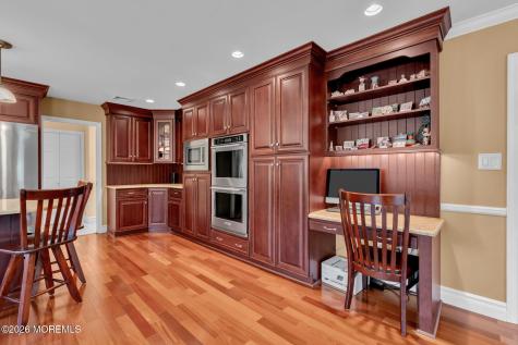 62 Knox Lane Manalapan NJ 07726