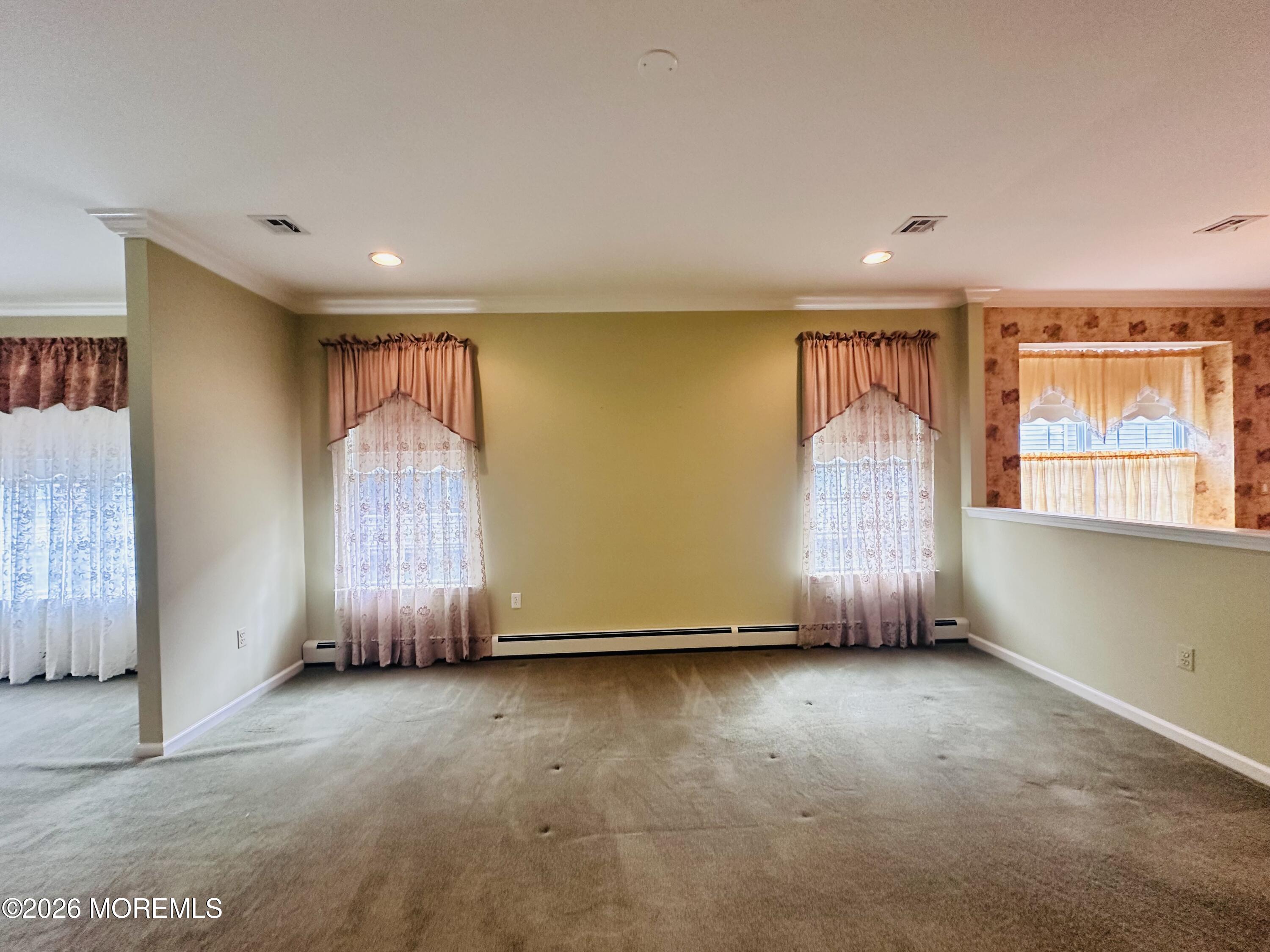 10 Woodview Drive Manchester NJ 08759