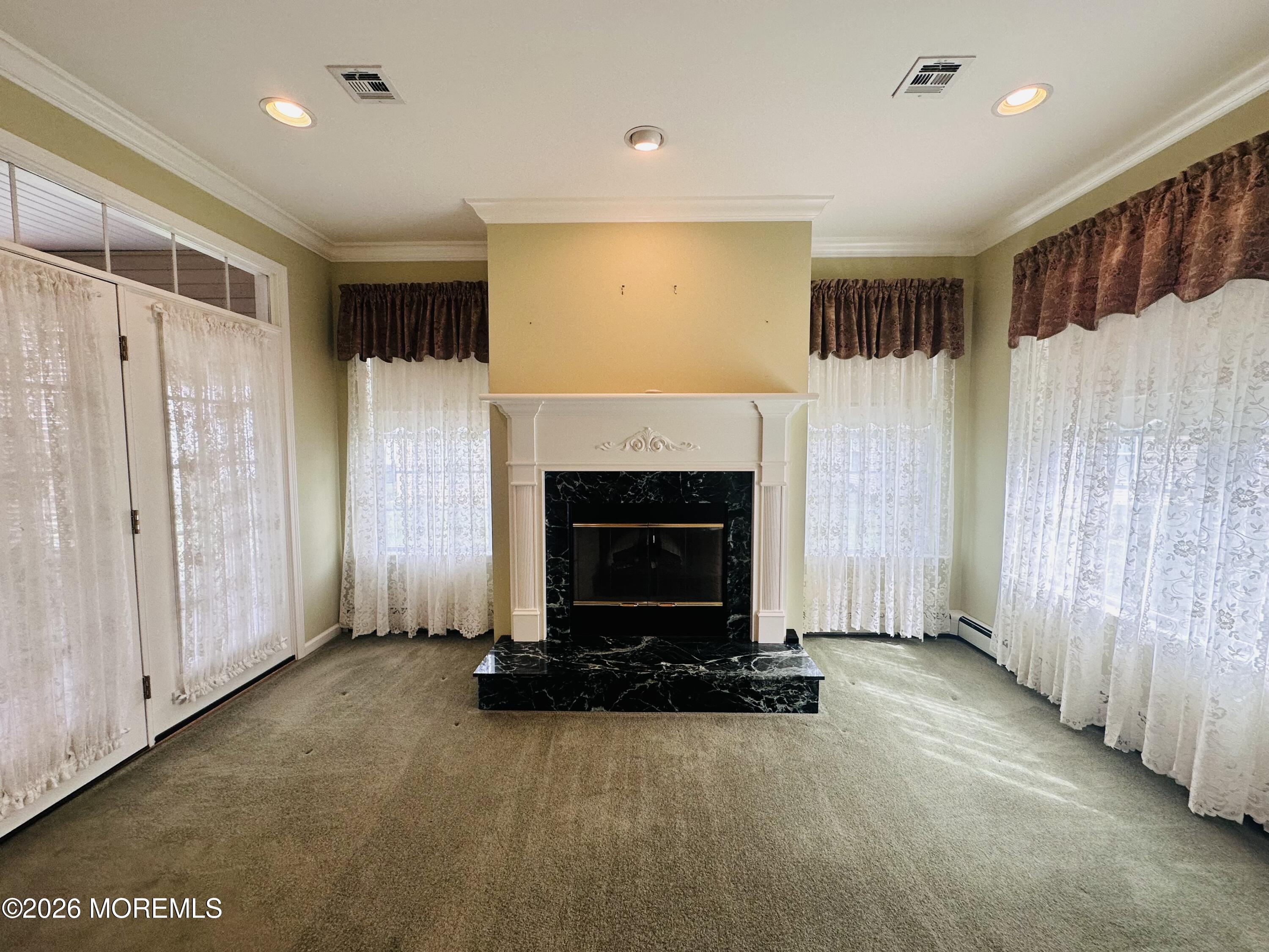 10 Woodview Drive Manchester NJ 08759