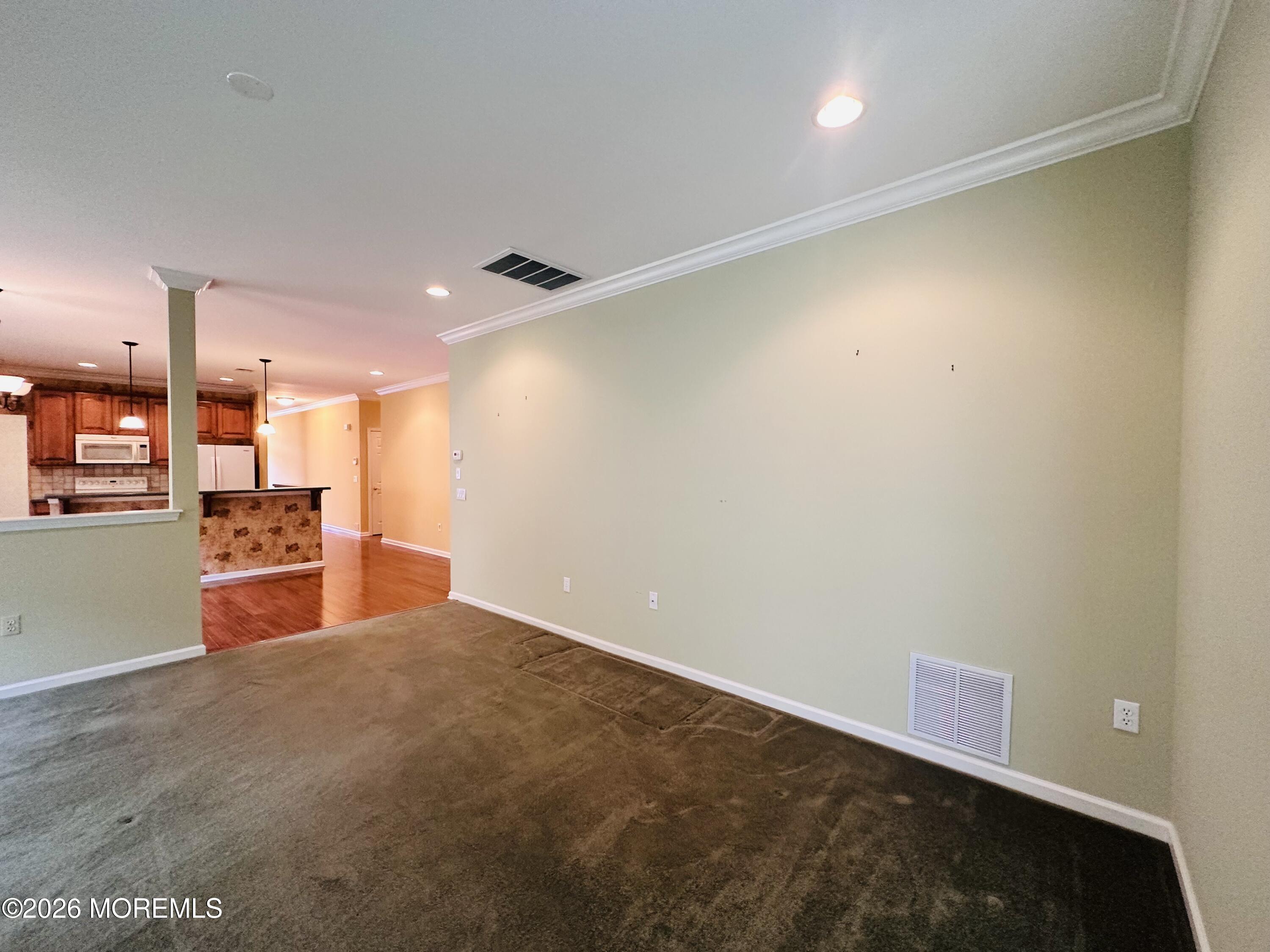 10 Woodview Drive Manchester NJ 08759