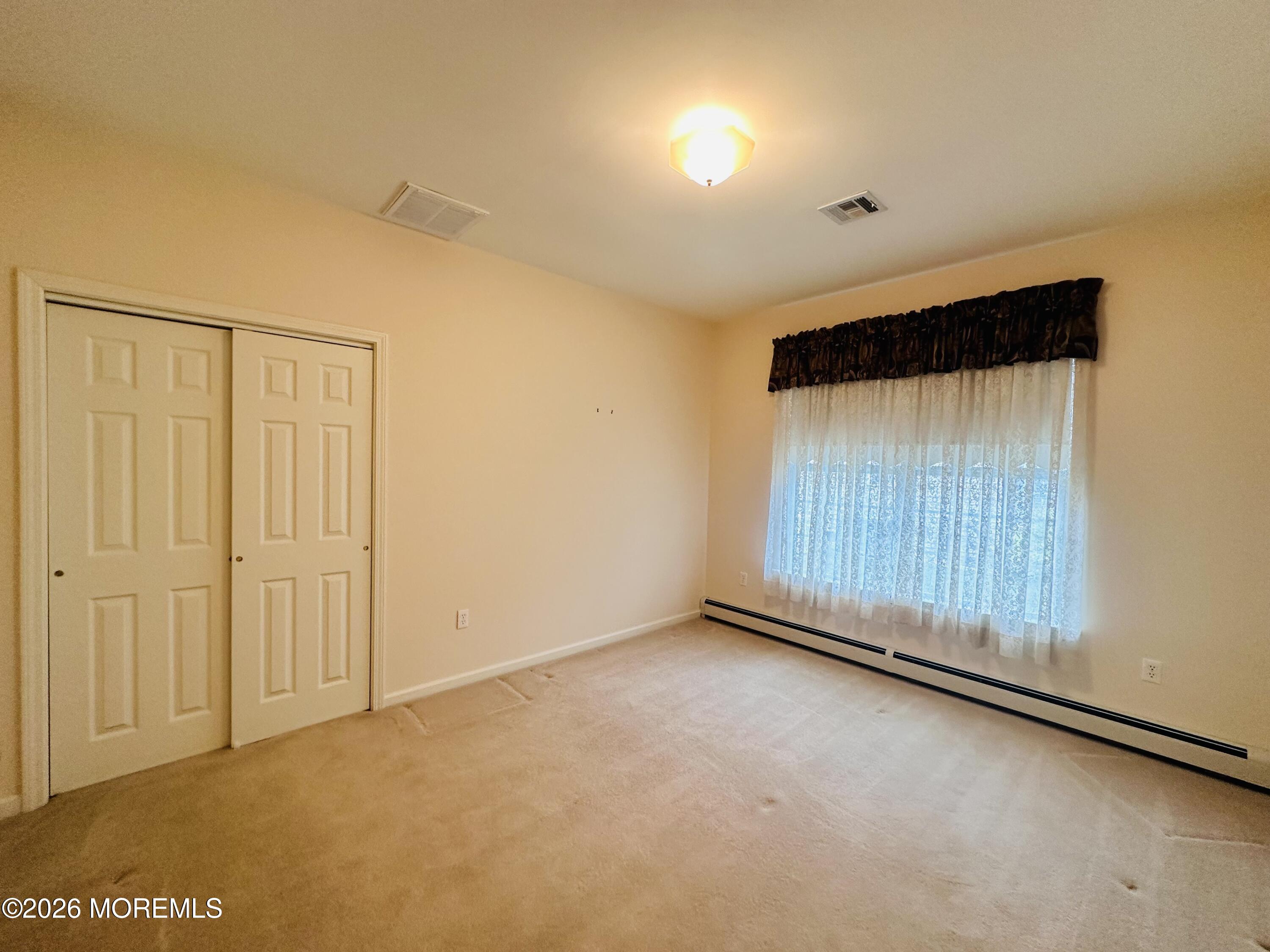 10 Woodview Drive Manchester NJ 08759