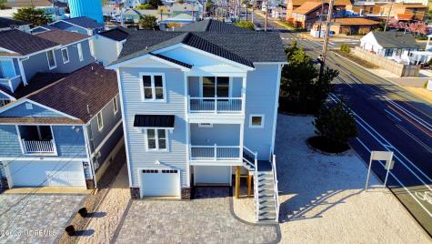 113 New Brunswick Avenue Lavallette NJ 08735