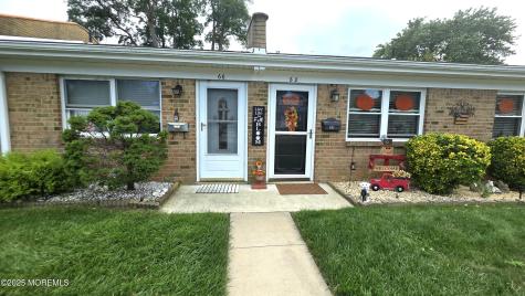 66 Breeze Court Brick NJ 08724