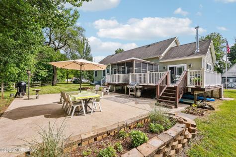 17 Willow Court Oceanport NJ 07757