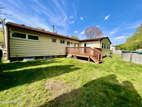 174 Princeton Road Parlin NJ 08859