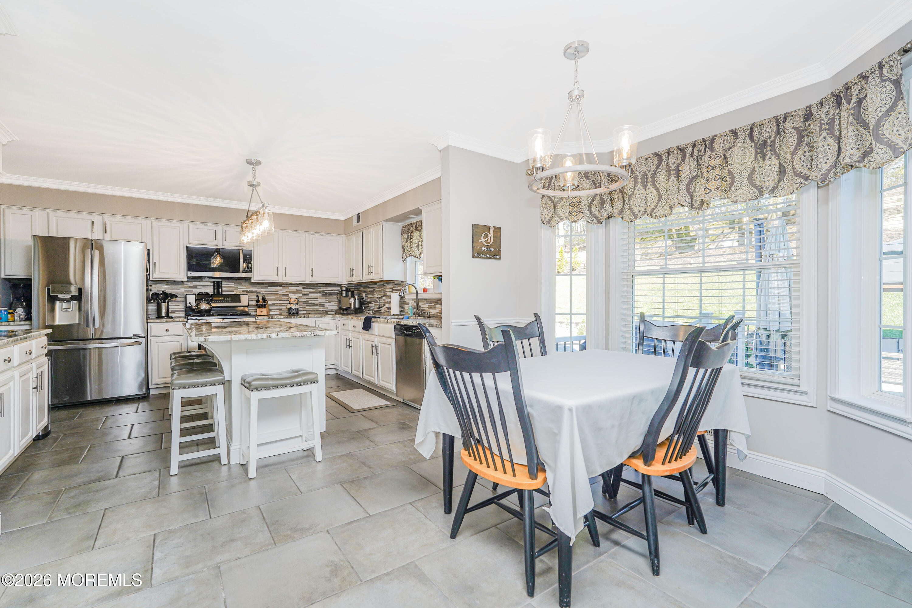 20 Thousand Oaks Terrace Howell NJ 07731