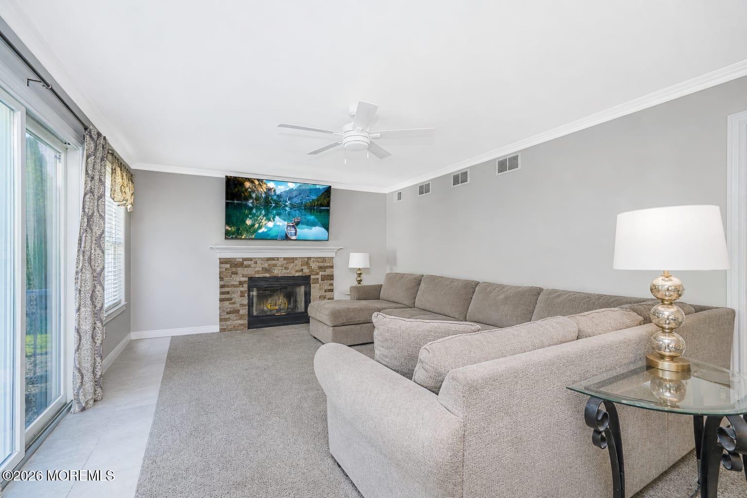 20 Thousand Oaks Terrace Howell NJ 07731