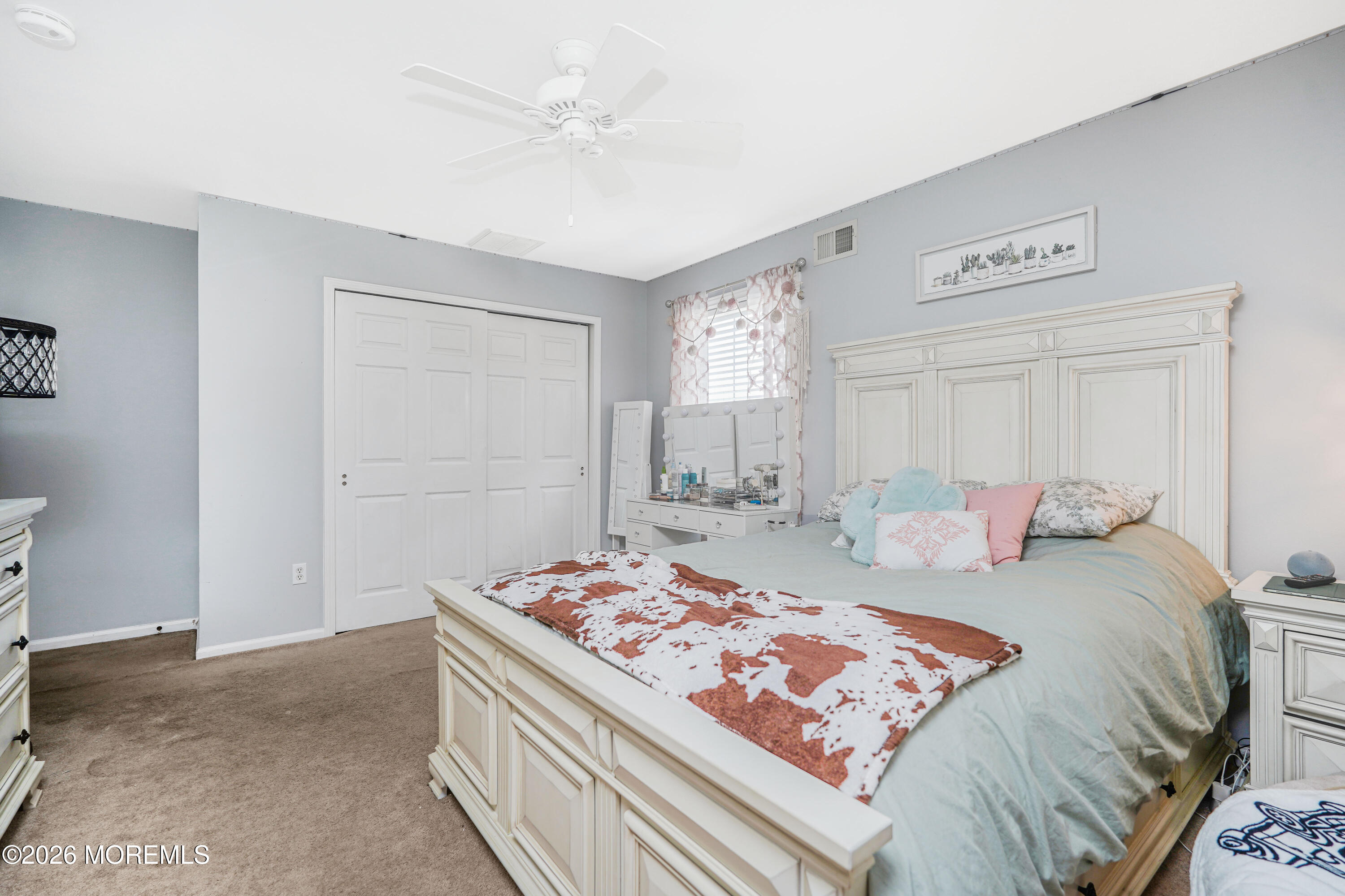 20 Thousand Oaks Terrace Howell NJ 07731