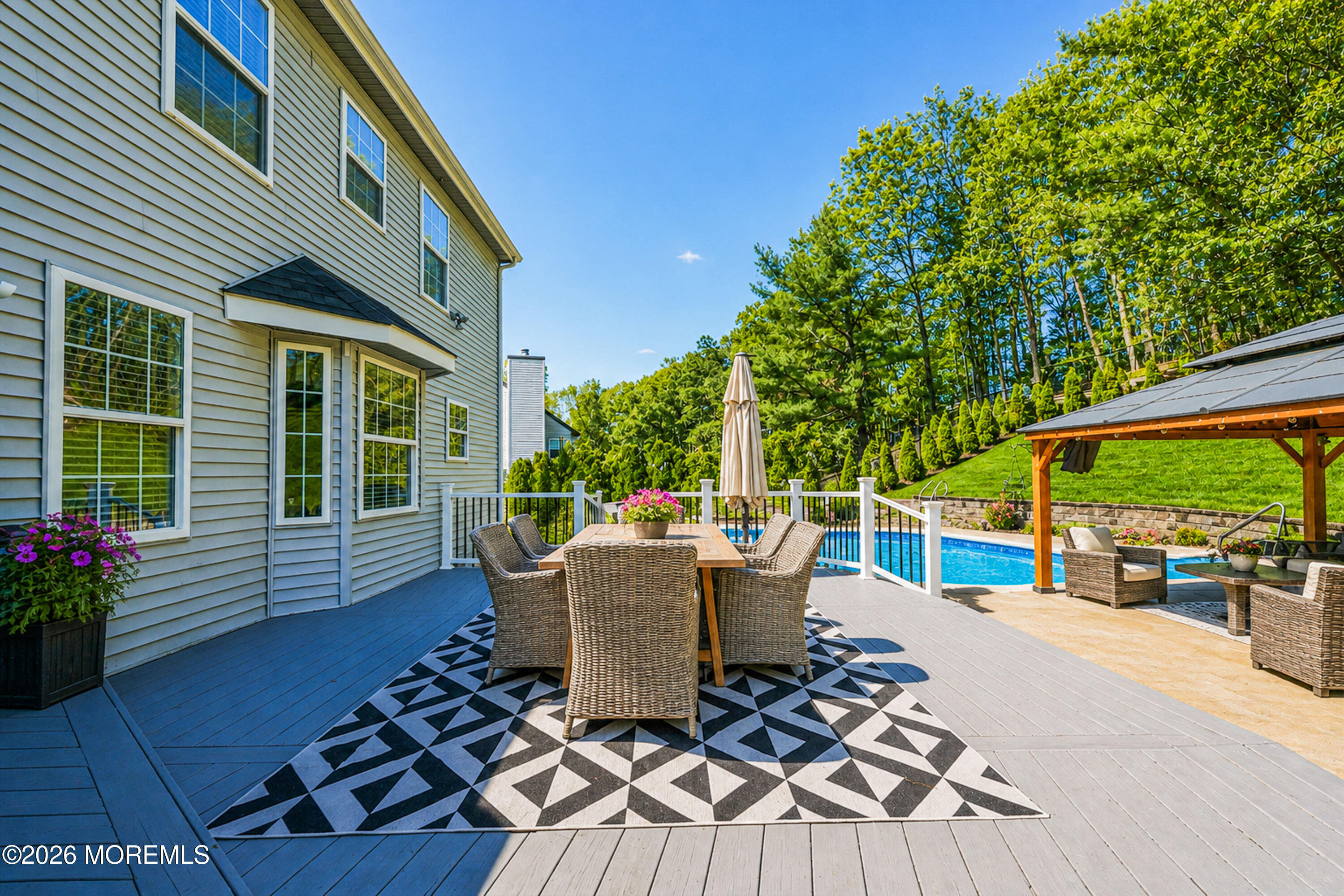 20 Thousand Oaks Terrace Howell NJ 07731