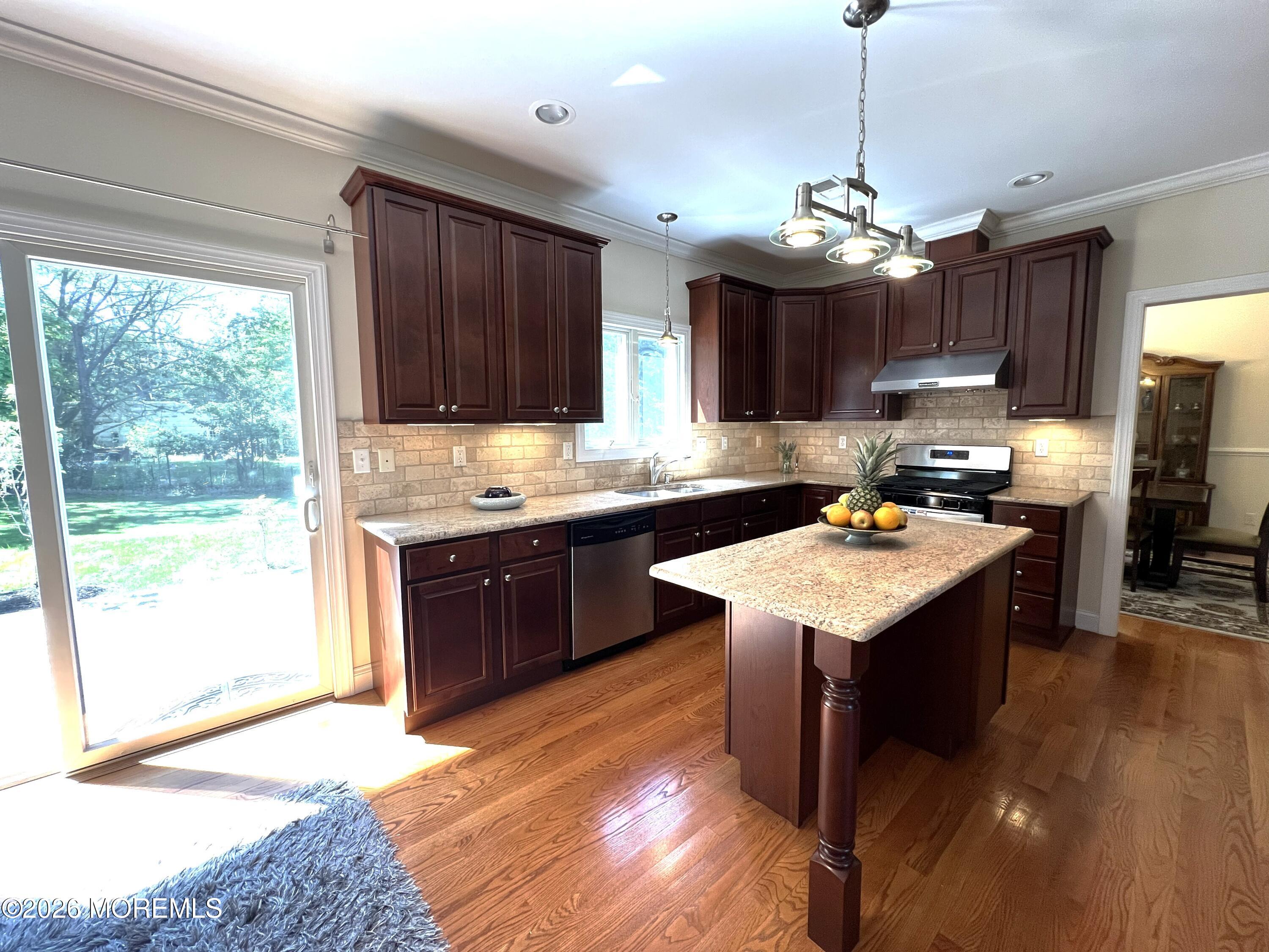 3 Chestnut Ridge Road Holmdel NJ 07733