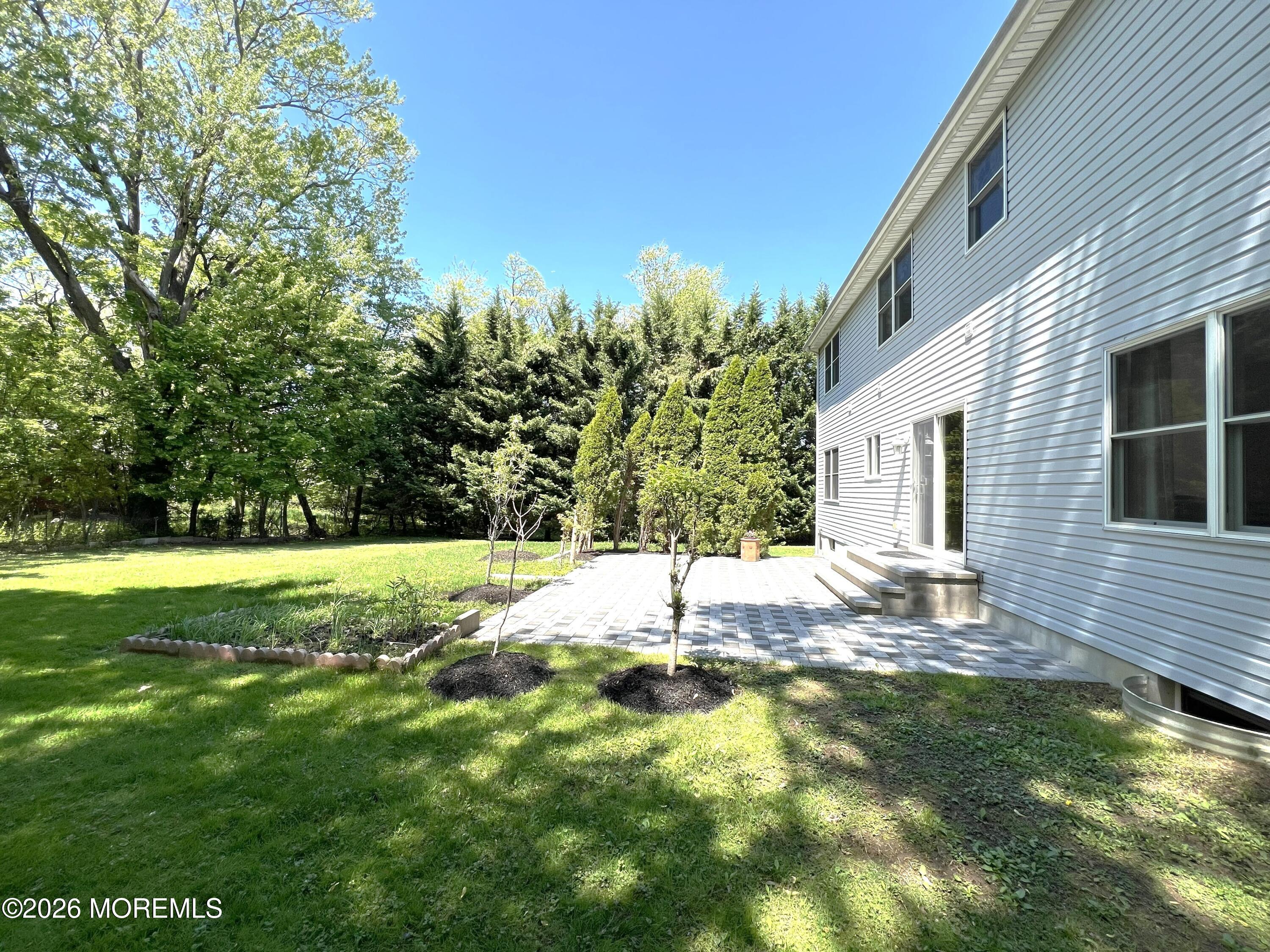 3 Chestnut Ridge Road Holmdel NJ 07733