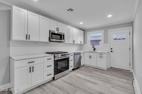 15 Roxton Place Toms River NJ 08757