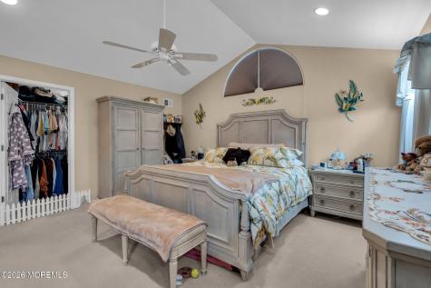 18 Rosewood Court Lakewood NJ 08701