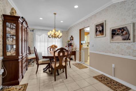 18 Rosewood Court Lakewood NJ 08701