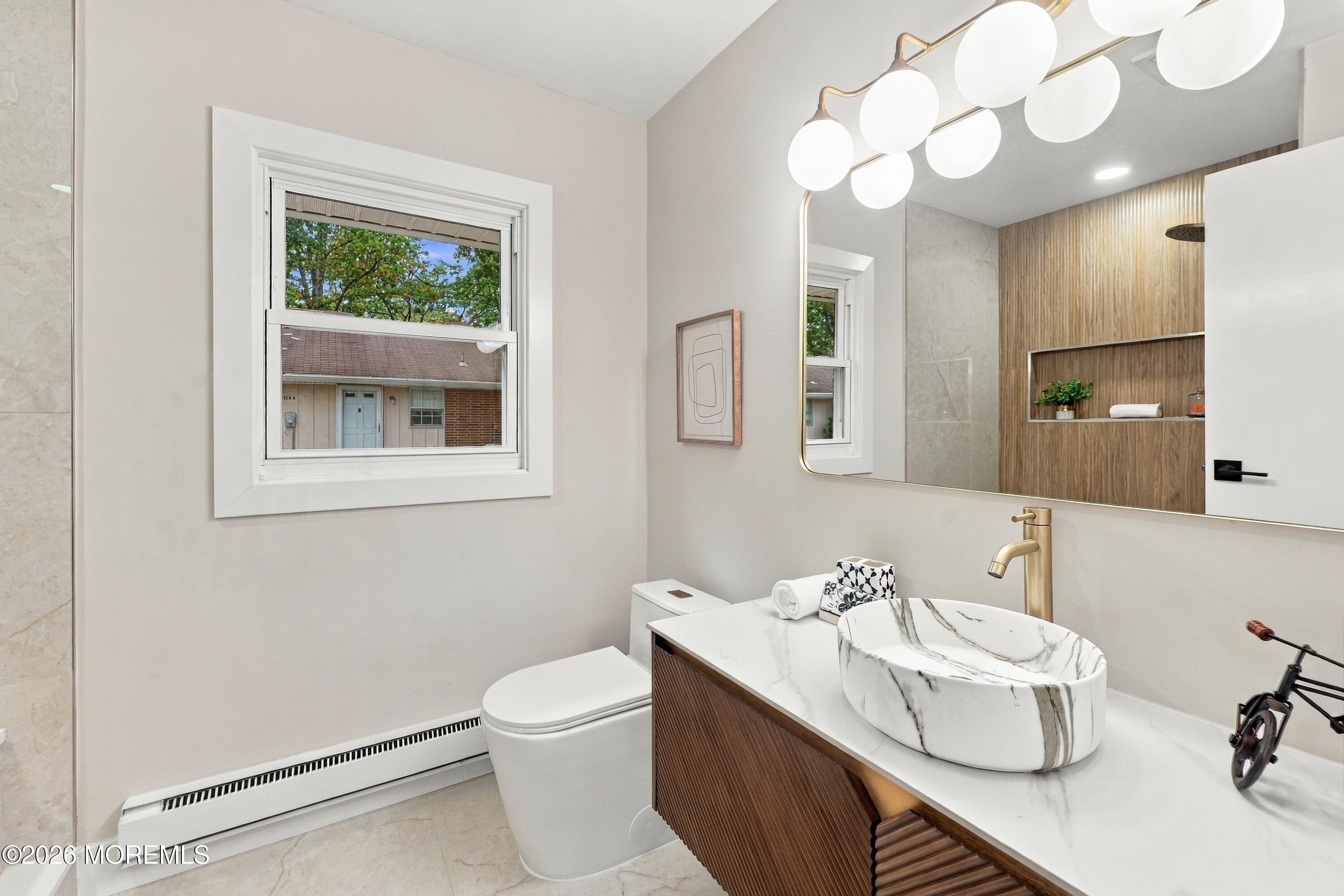 133 Farrington Court Lakewood NJ 08701