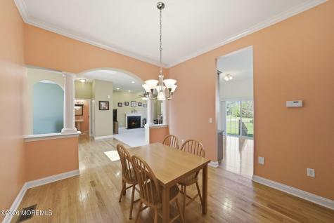 20 Royal Lane Howell NJ 07731