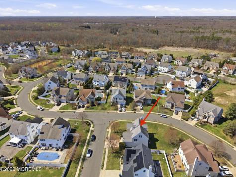 20 Royal Lane Howell NJ 07731