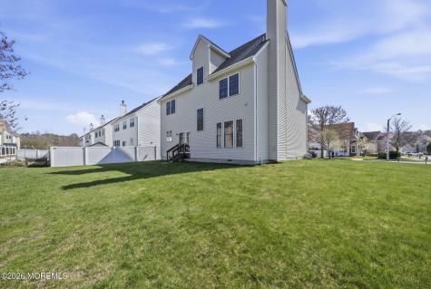 20 Royal Lane Howell NJ 07731