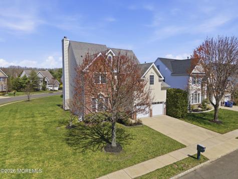 20 Royal Lane Howell NJ 07731