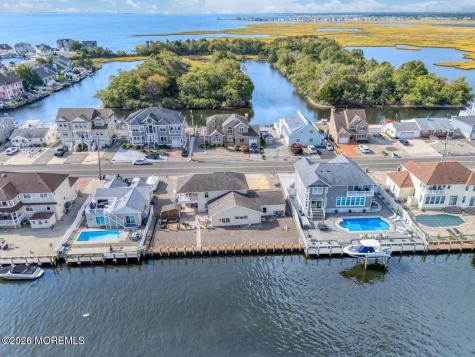 1136 Laurel Boulevard Lanoka Harbor NJ 08734