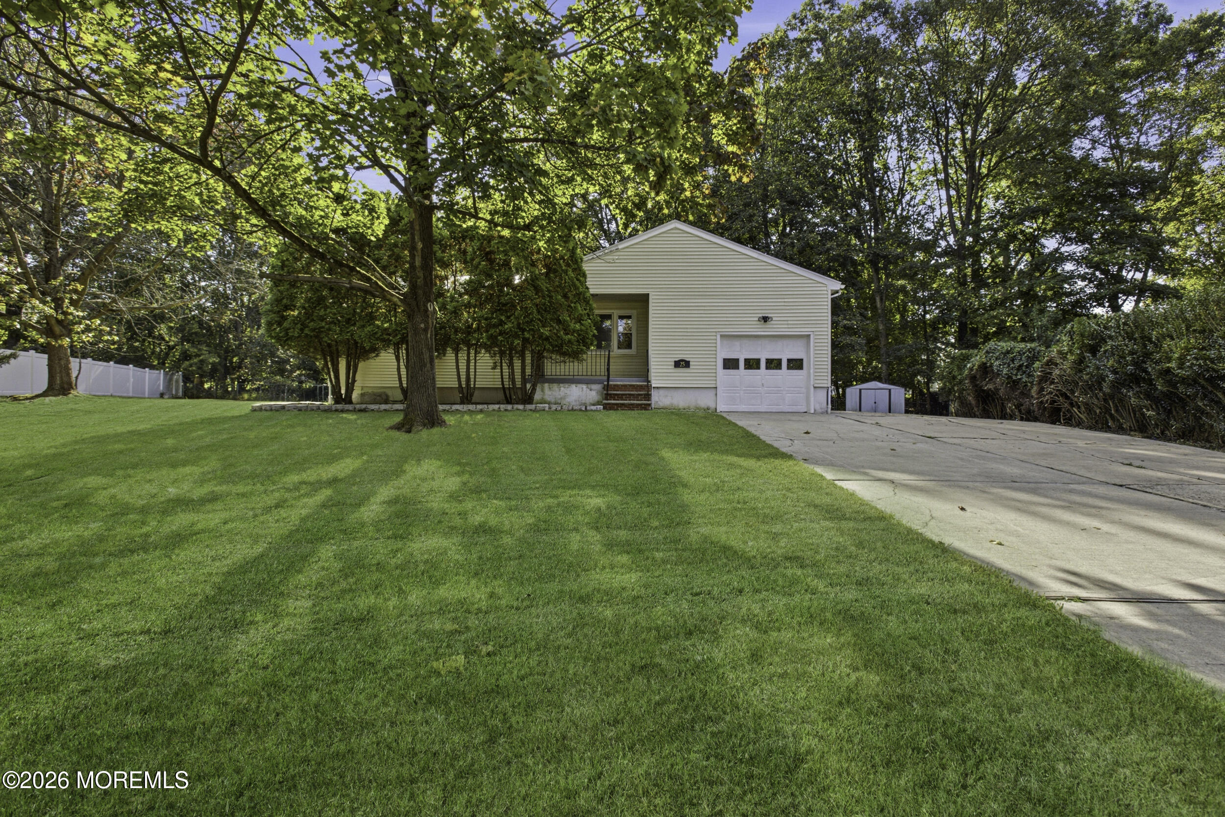 25 Woodbrook Drive Matawan NJ 07747