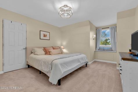 65 Serpentine Drive Bayville NJ 08721
