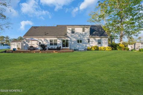 65 Serpentine Drive Bayville NJ 08721