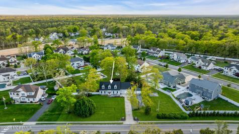 65 Serpentine Drive Bayville NJ 08721