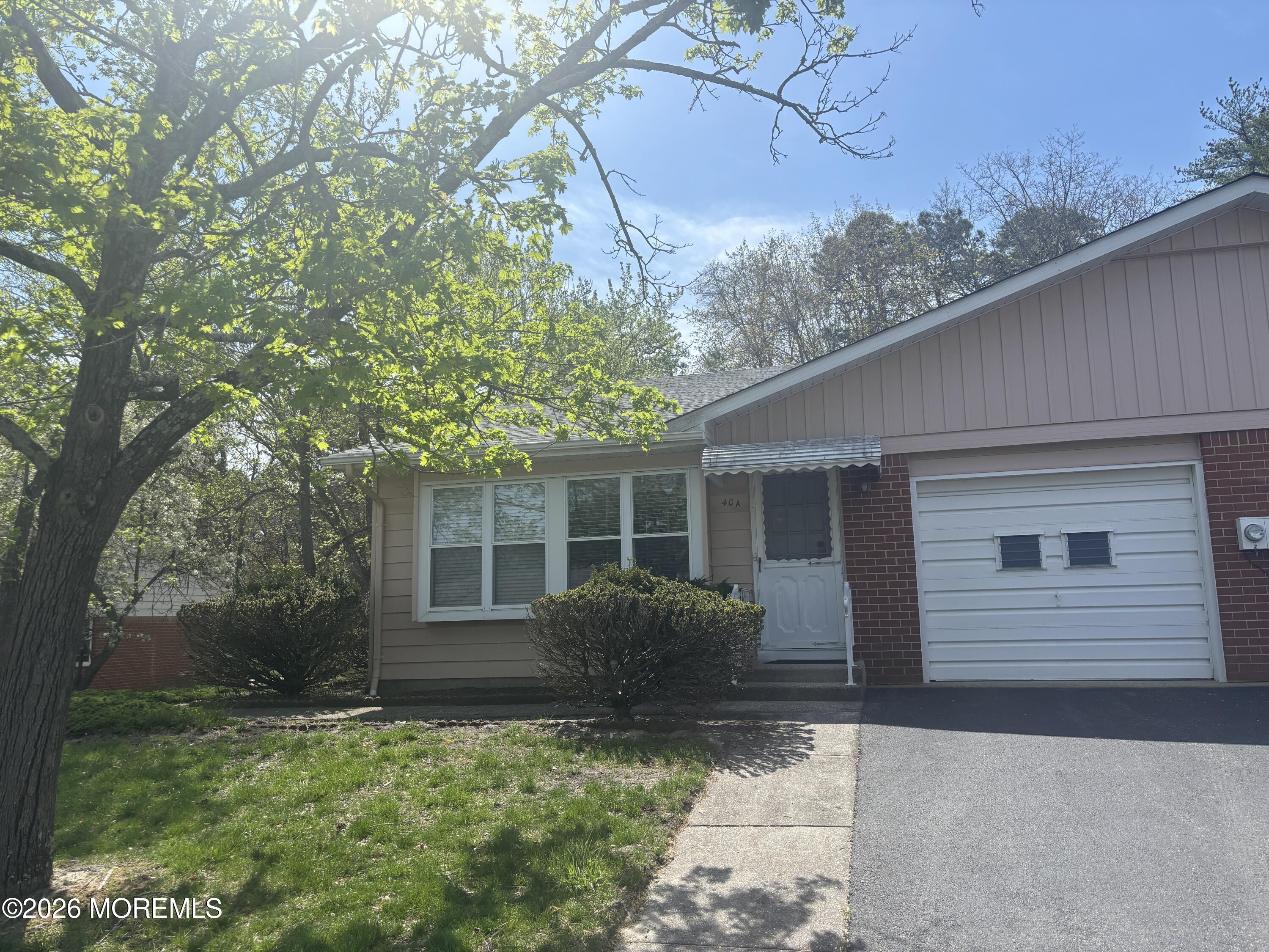 40 Franklin Lane Whiting NJ 08759