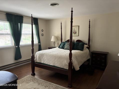 40 Franklin Lane Whiting NJ 08759