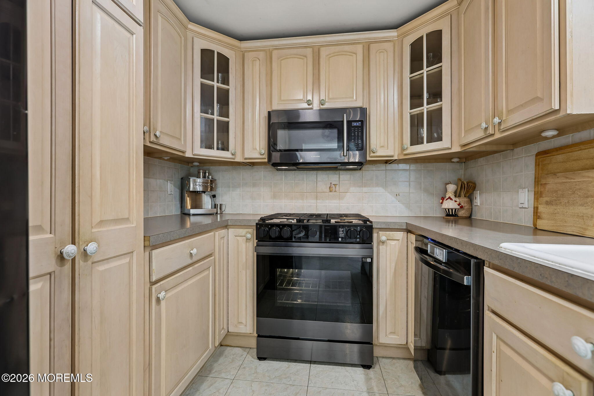 5 Lake Drive Howell NJ 07731