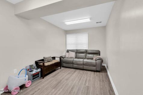 1575 Alamitos Drive Lakewood NJ 08701