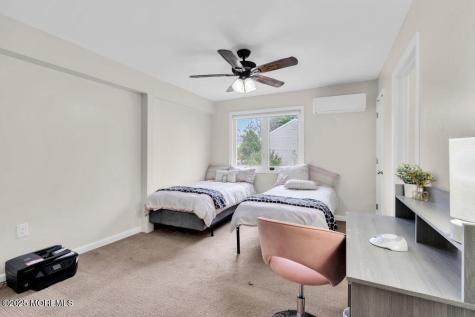 1575 Alamitos Drive Lakewood NJ 08701