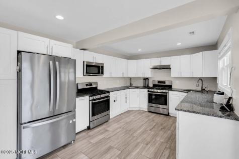 1575 Alamitos Drive Lakewood NJ 08701