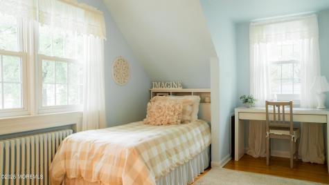 33 Lancaster Road Colonia NJ 07067