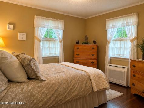 33 Lancaster Road Colonia NJ 07067