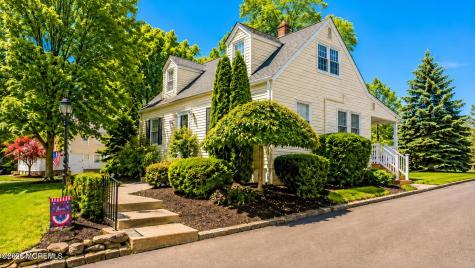 33 Lancaster Road Colonia NJ 07067