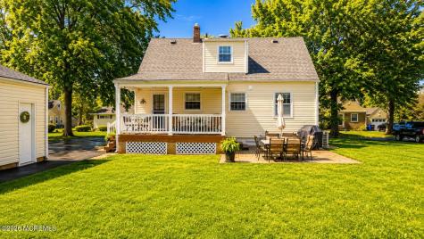 33 Lancaster Road Colonia NJ 07067